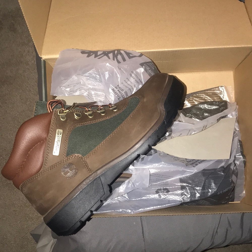 Brand new timberland brown and green filed boot
